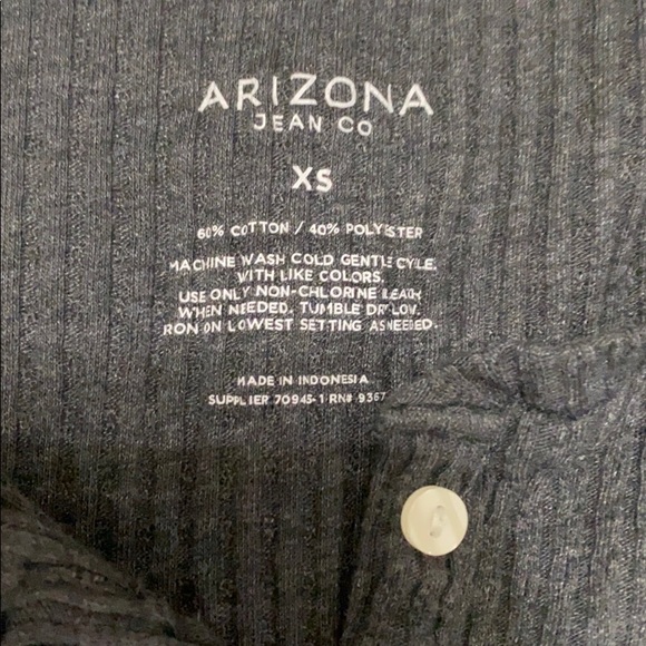 Button Henley - Picture 2 of 2